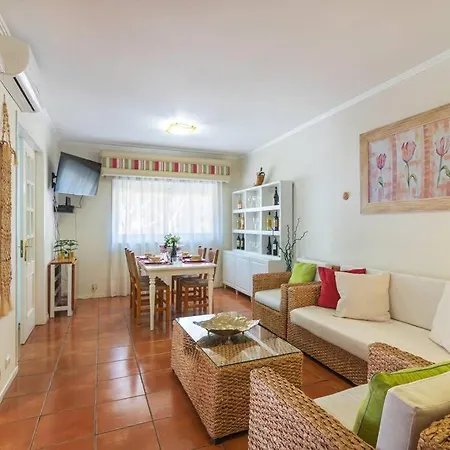 M.m. Holidays T2 * Vilamoura