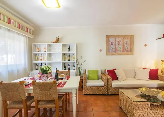 M.m. Holidays T2 * Βιλαμούρα